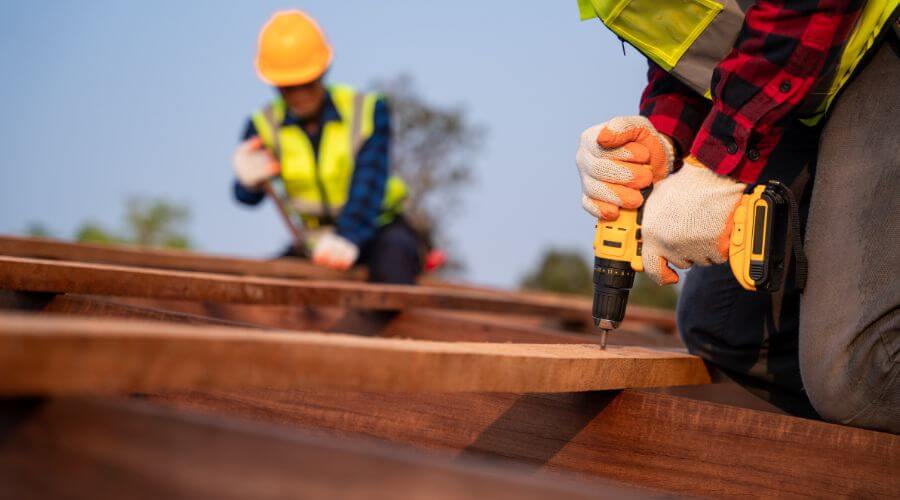 Expert Emergency Roof Repairs services in Woronoco, MA